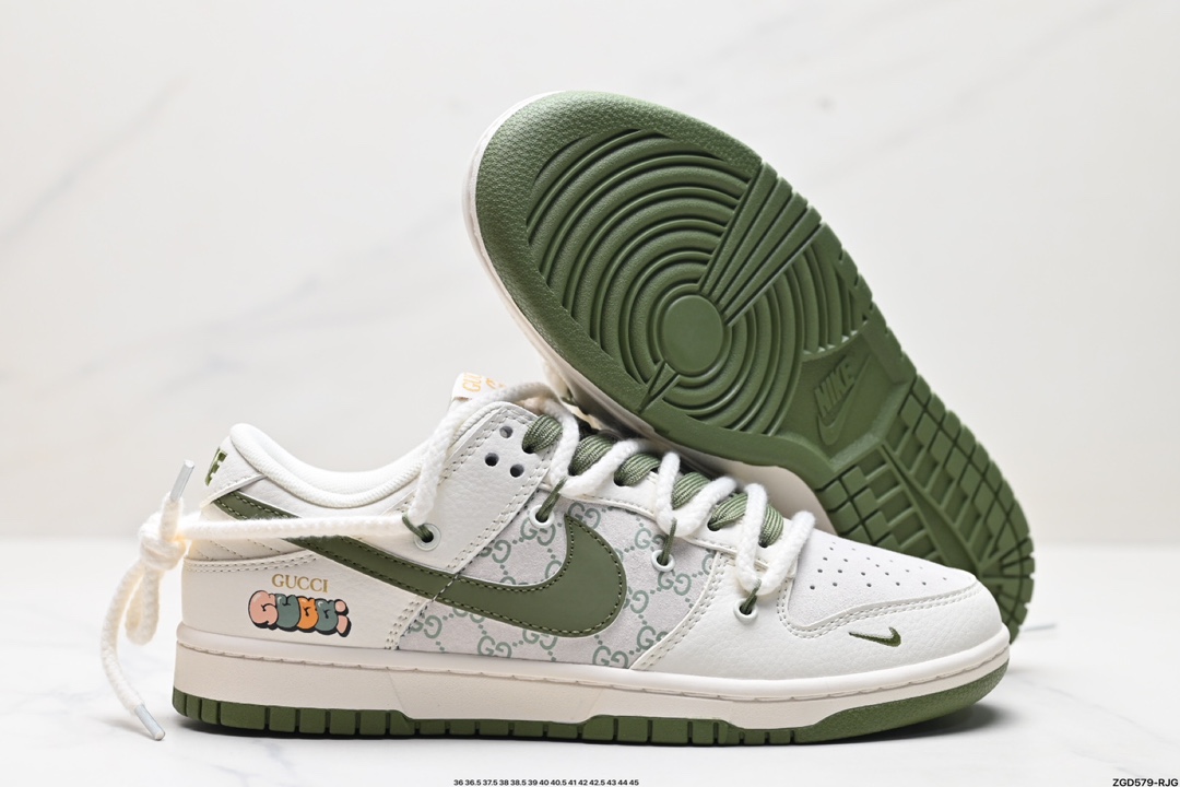 Nike Dunk Shoes